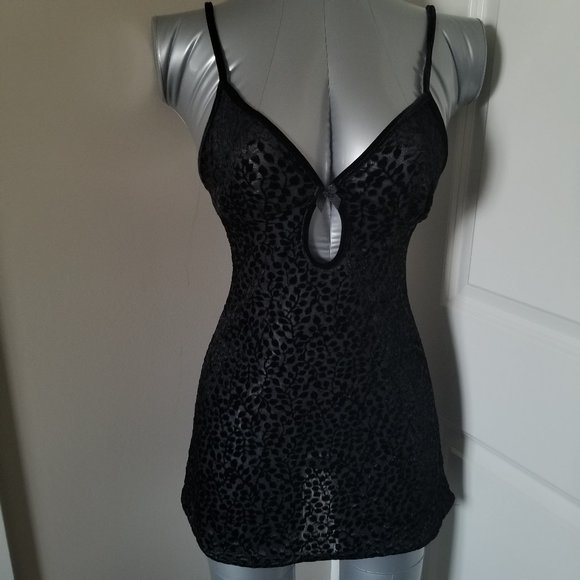 La Senza Sheer crushed Velvet Lingerie - Picture 1 of 6